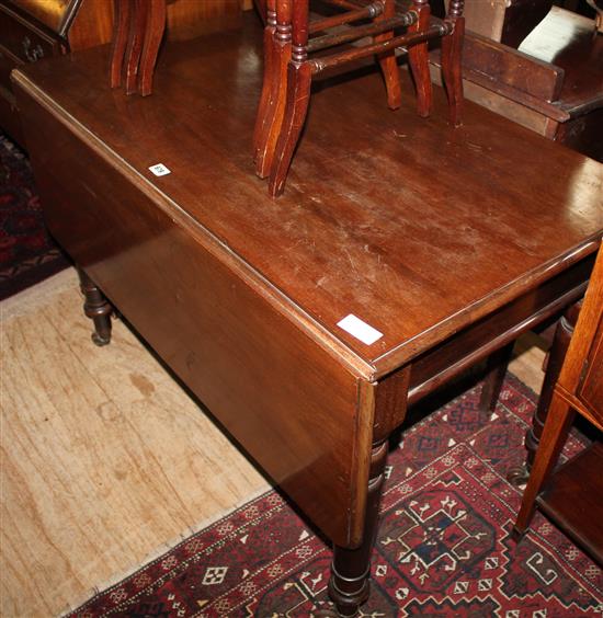 Mahogany drop leaf Pembroke table